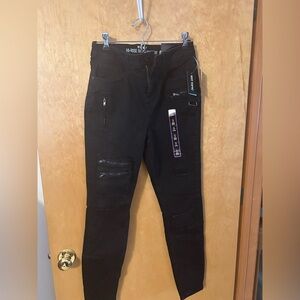 Hot Topic hi-rise super skinny jeans with zipper and details NWT